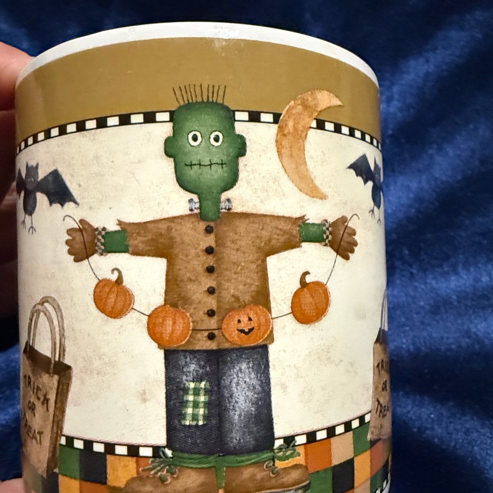 Pair of Halloween Mugs by Debbie Mumm  Owl, Crescent Moon, Frankenstein Oneida - Picture 4 of 15